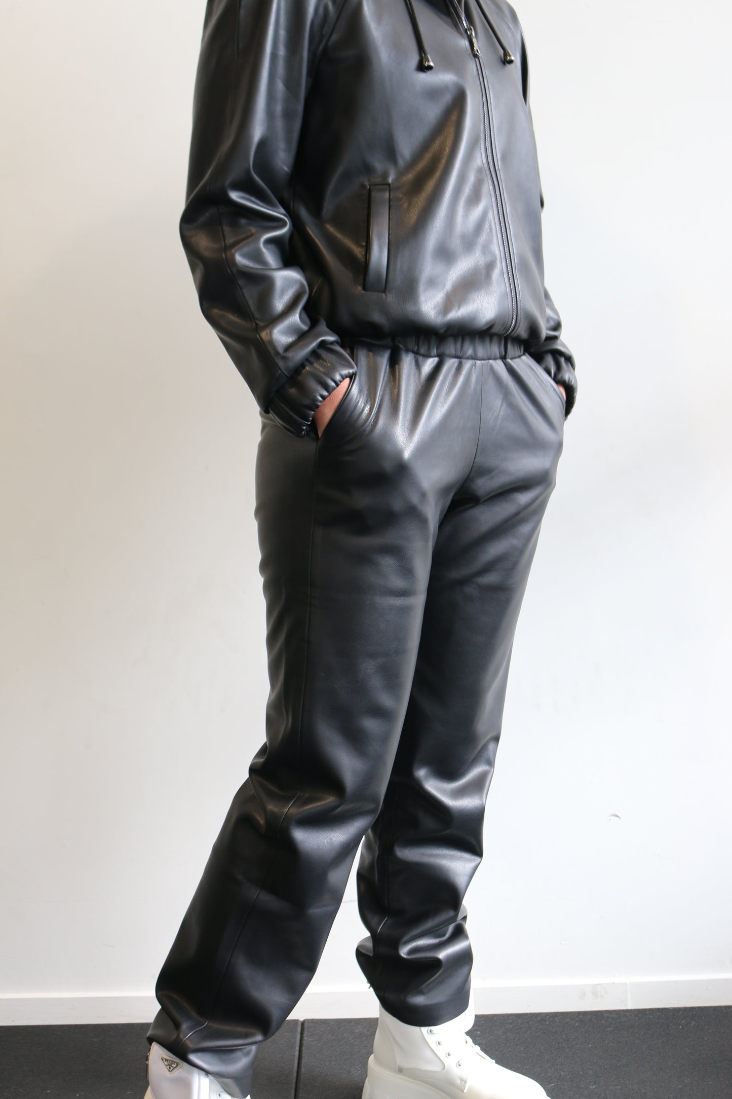 Charm Tracksuit Set - Black